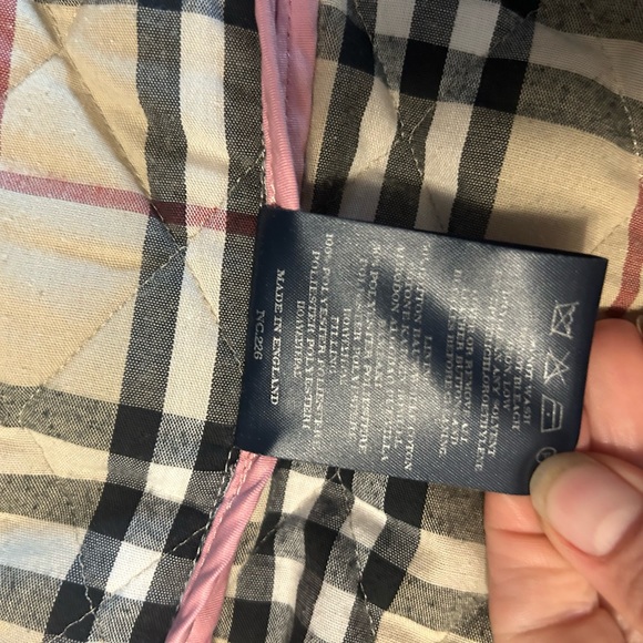 Authentic BURBERRY Quilted jacket - Picture 11 of 13